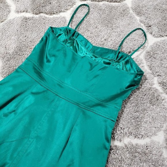 SOLD Forever 21 Emerald Sateen Mini Dress Small - Picture 4 of 8